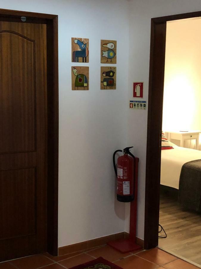 Apartamento - Casas Dos Infantes Калдас да Райна Екстериор снимка